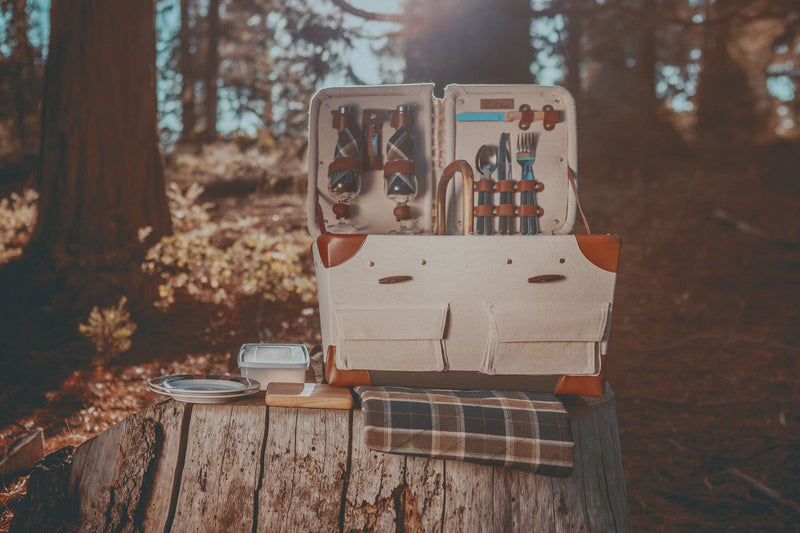 Load image into Gallery viewer, Pioneer Picnic Basket by Picnic Time Family of Brands
