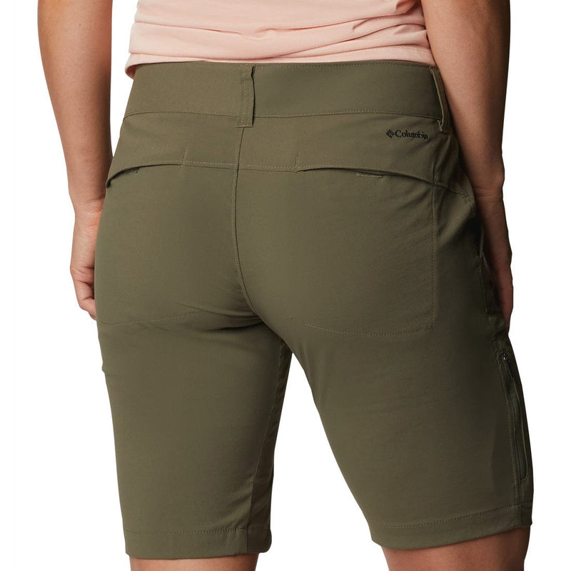 Load image into Gallery viewer, Columbia Saturday Trail Long Shorts 10 in - Women&#39;s
