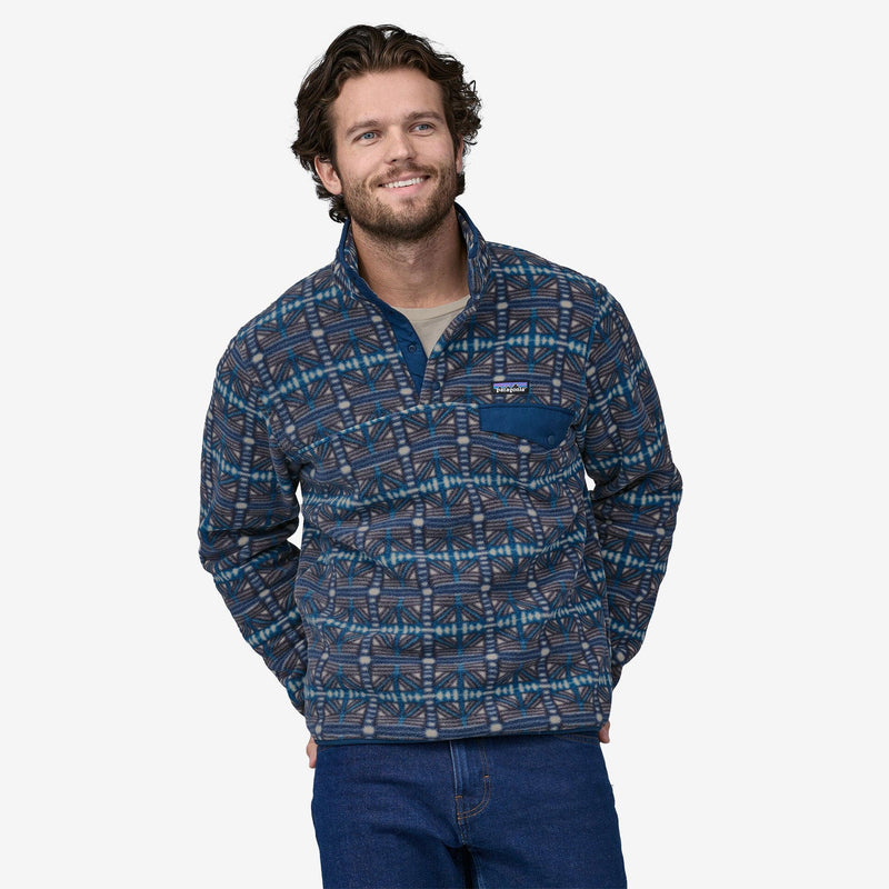 Load image into Gallery viewer, Patagonia Men&#39;s Lightweight Synch Snap-T Pullover
