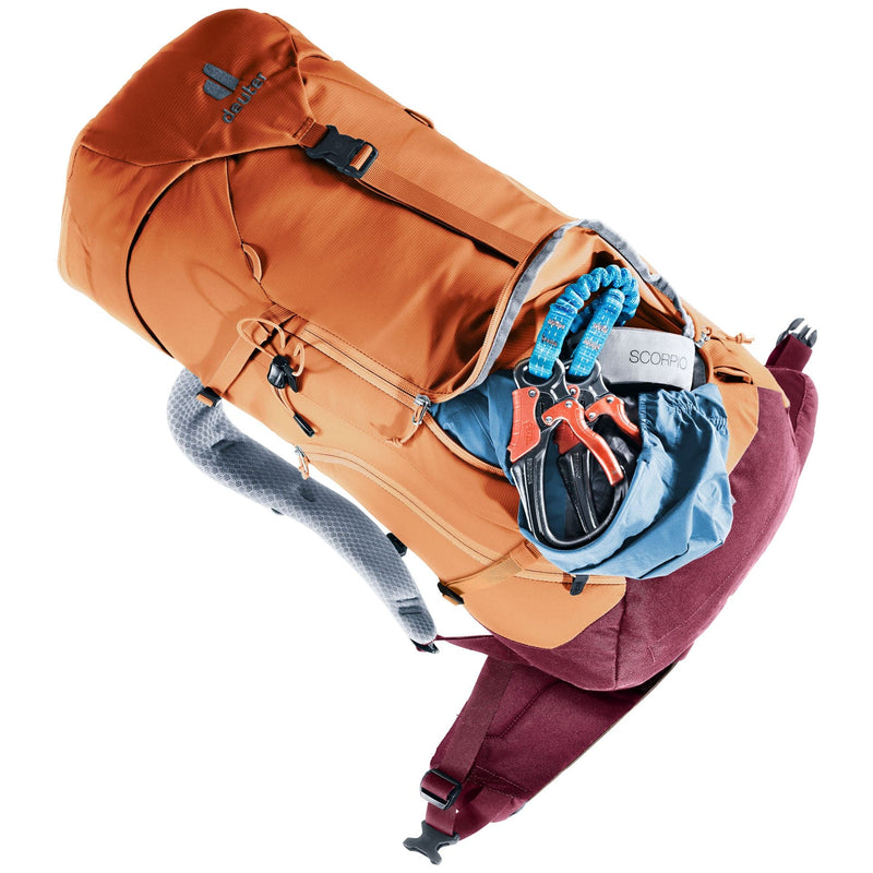 Load image into Gallery viewer, Deuter Trail 28 SL Womens Pack
