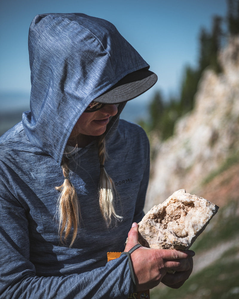 Load image into Gallery viewer, Women&#39;s River Run Hoodie
