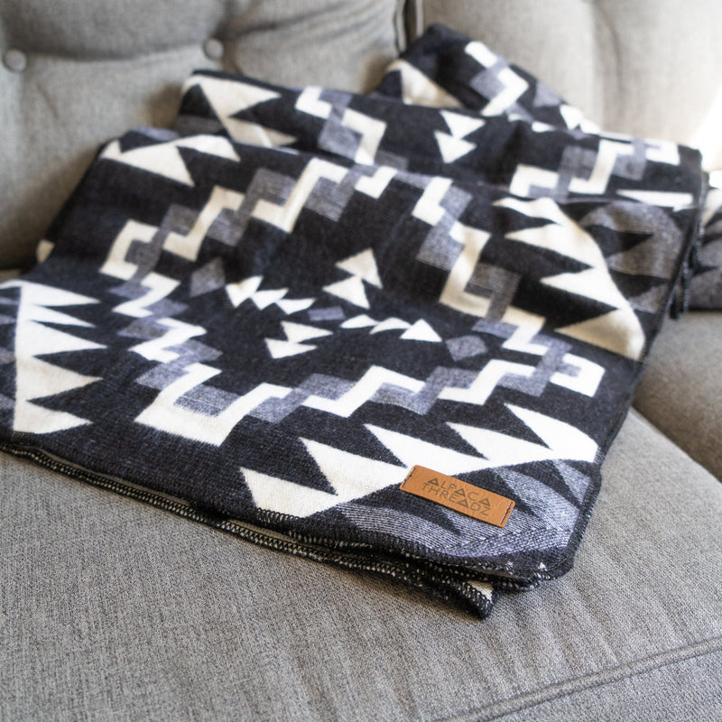 Load image into Gallery viewer, Andean Alpaca Wool Blanket - Black Chakana by Alpaca Threadz
