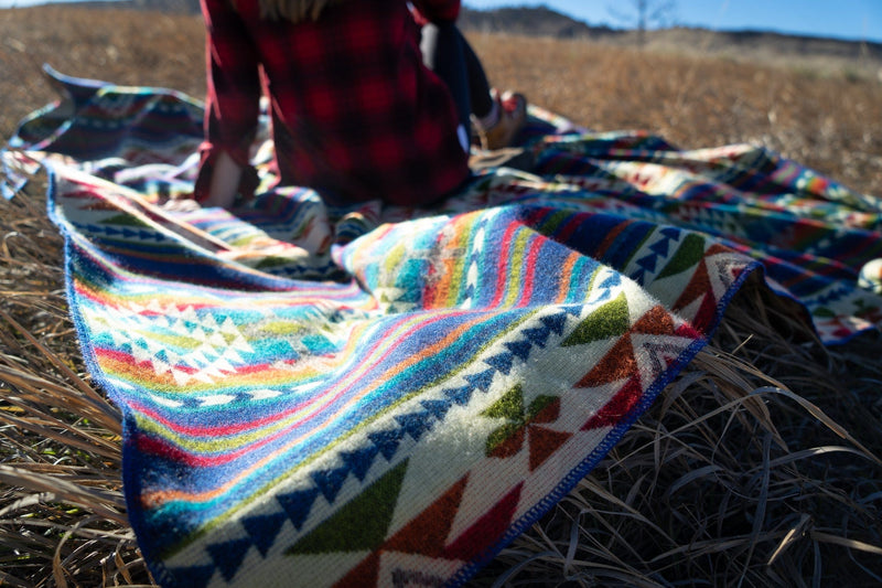 Load image into Gallery viewer, Andean Alpaca Wool Blanket - Galapagos by Alpaca Threadz
