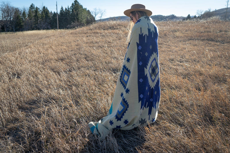 Load image into Gallery viewer, Andean Alpaca Wool Blanket - Ocean Breeze by Alpaca Threadz
