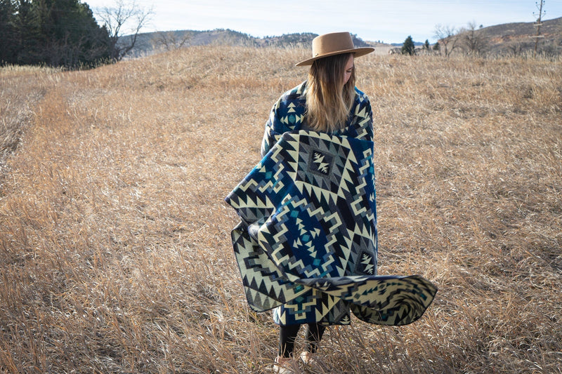 Load image into Gallery viewer, Andean Alpaca Wool Blanket - Blue Chakana by Alpaca Threadz
