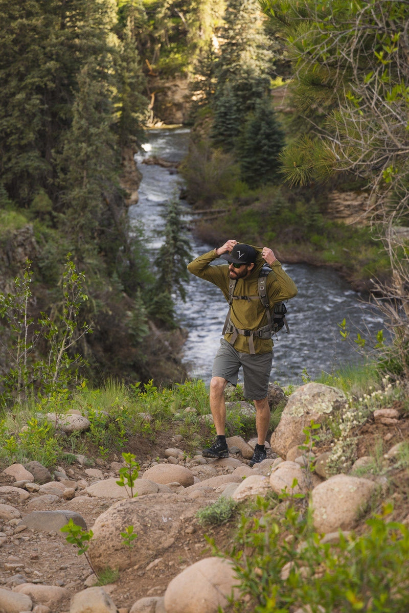 Load image into Gallery viewer, Men&#39;s River Run Hoodie
