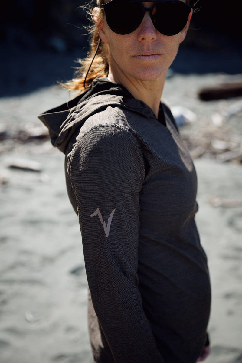 Load image into Gallery viewer, Women&#39;s River Run Hoodie
