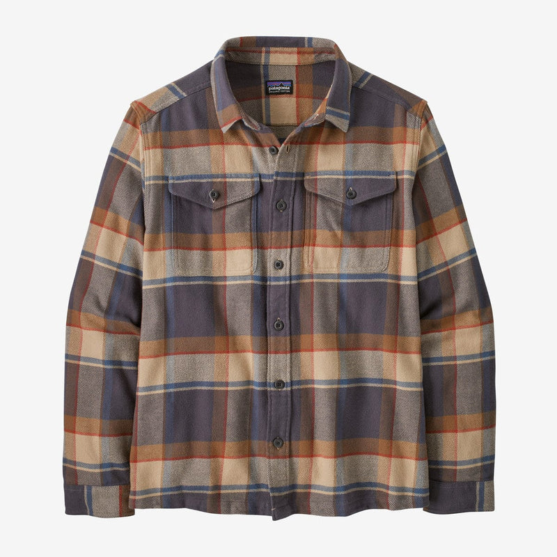 Load image into Gallery viewer, Patagonia Men&#39;s Fjord Flannel Shirt
