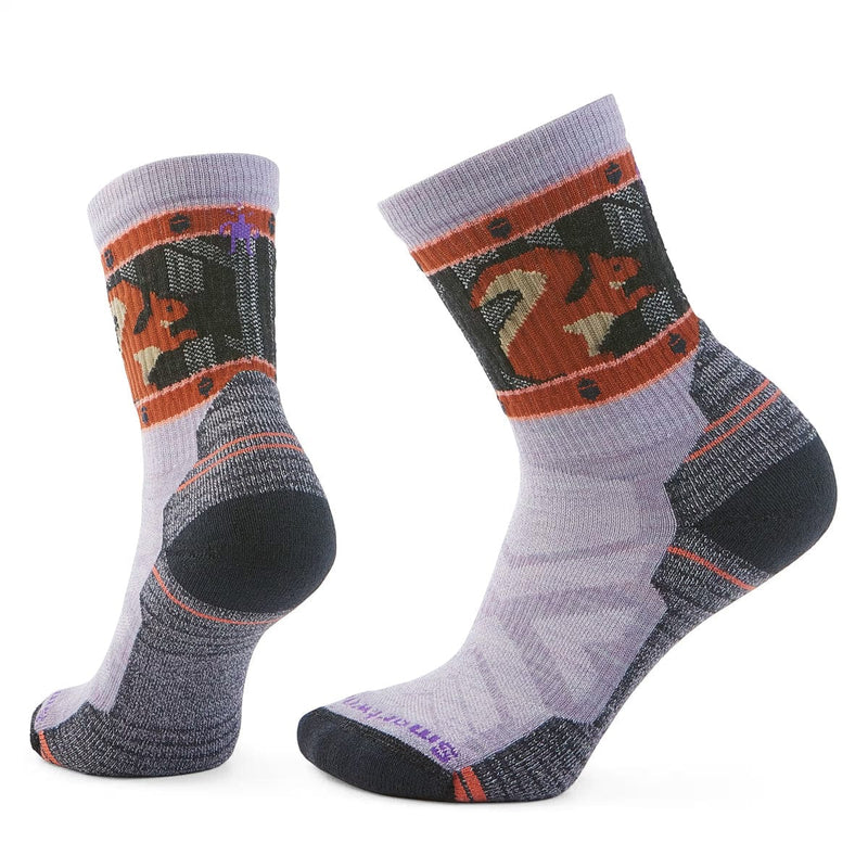 Load image into Gallery viewer, Smartwool Women&#39;s Hike Light Cushion Squirrely Print Crew Socks
