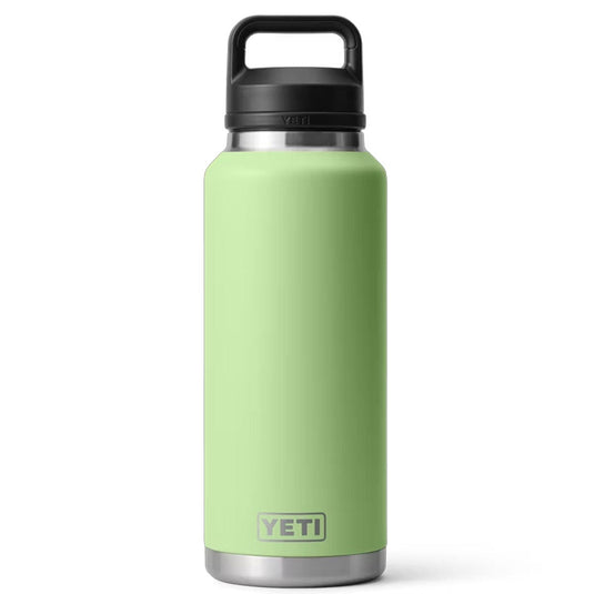 YETI Rambler 46 oz Bottle Chug