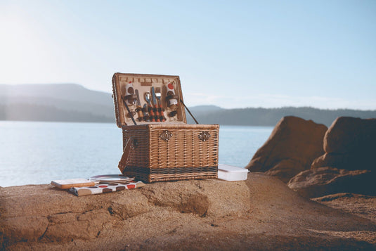 Yellowstone Picnic Basket by Picnic Time Family of Brands