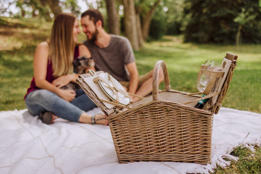 Piccadilly Picnic Basket by Picnic Time Family of Brands