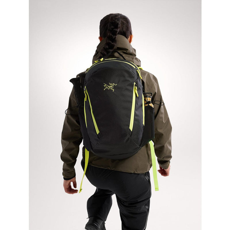 Load image into Gallery viewer, Arc&#39;teryx Mantis 26 Backpack
