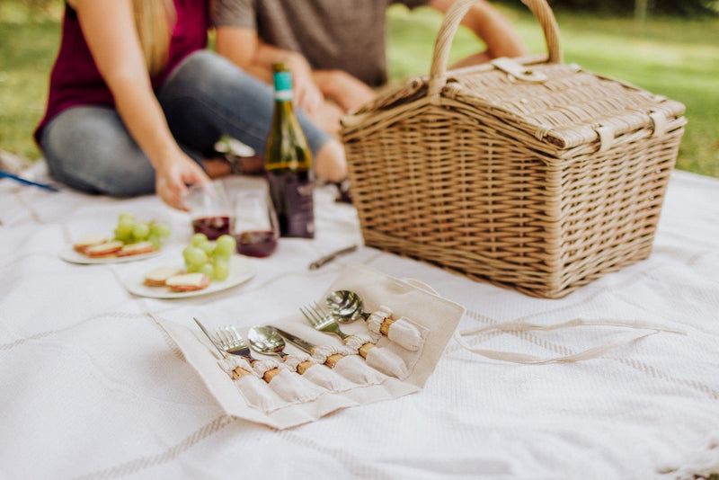 Load image into Gallery viewer, Piccadilly Picnic Basket by Picnic Time Family of Brands
