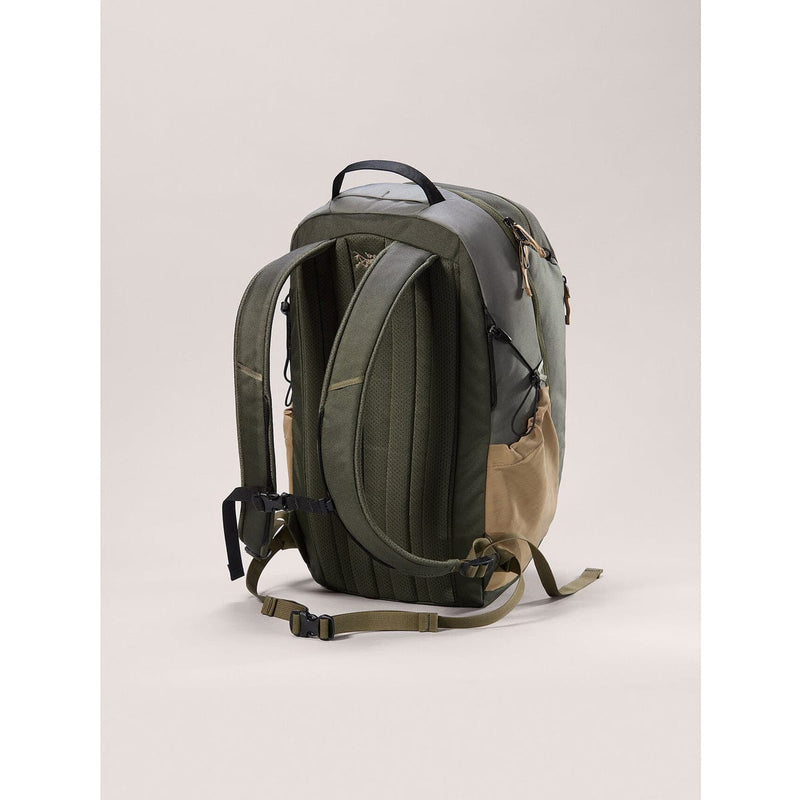 Load image into Gallery viewer, Arc&#39;teryx Mantis 26 Backpack
