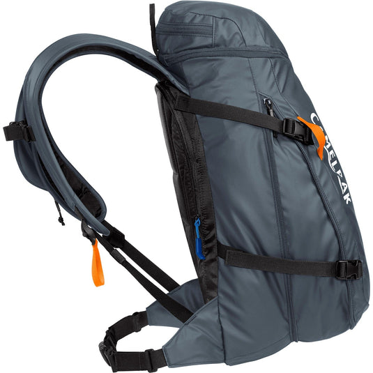 CamelBak SnoBlast 22 70oz. Hydration Pack