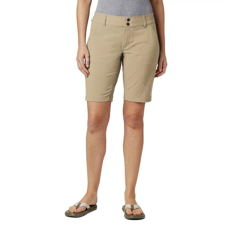 Load image into Gallery viewer, Columbia Saturday Trail Long Shorts 10 in - Women&#39;s
