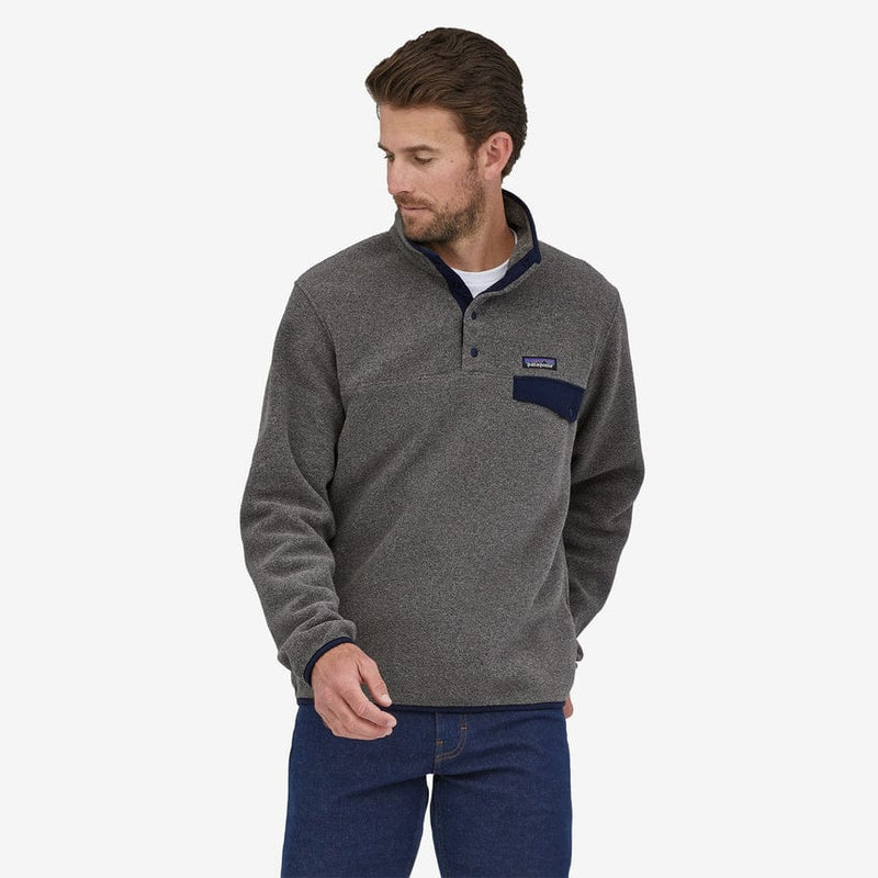 Load image into Gallery viewer, Patagonia Men&#39;s Lightweight Synch Snap-T Pullover
