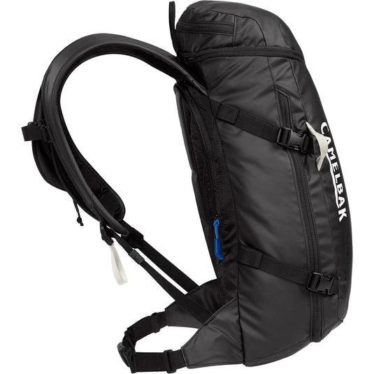 CamelBak SnoBlast 22 70oz. Hydration Pack