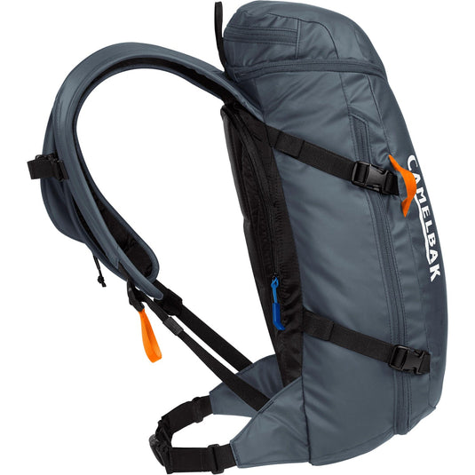 CamelBak SnoBlast 22 70oz. Hydration Pack