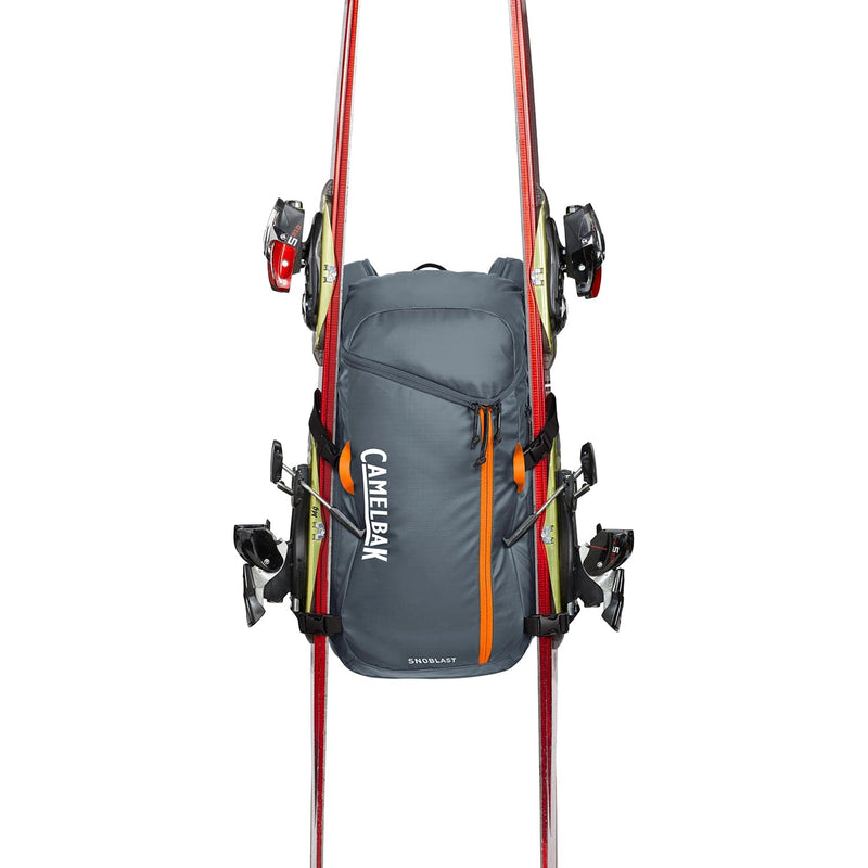 Load image into Gallery viewer, CamelBak SnoBlast 22 70oz. Hydration Pack
