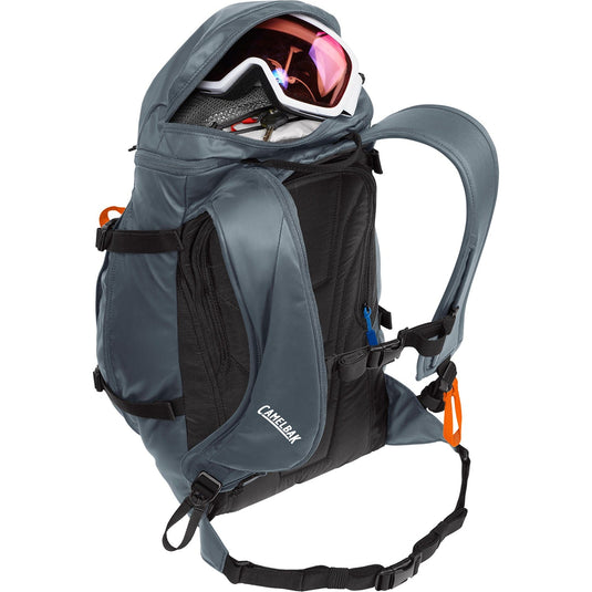 CamelBak SnoBlast 22 70oz. Hydration Pack