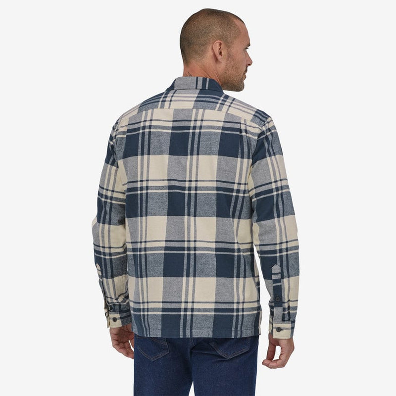 Load image into Gallery viewer, Patagonia Men&#39;s Long Sleeve Organic Cotton Midweight Fjord Flannel Shirt
