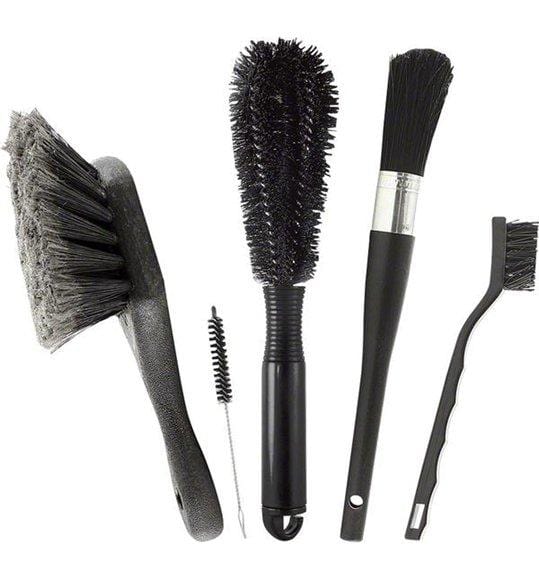 Finish Line Brush Kit