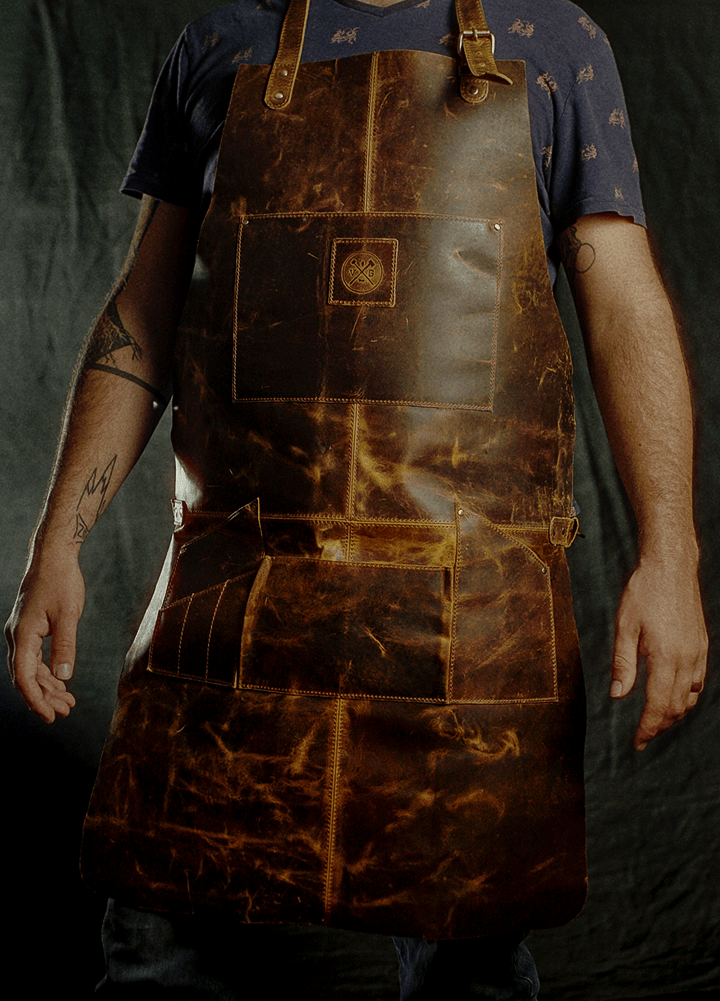 Load image into Gallery viewer, Full Grain Buffalo Leather Apron by Vintage Gentlemen
