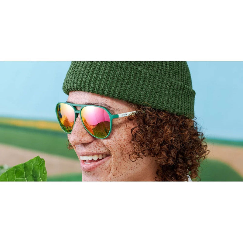 Load image into Gallery viewer, goodr Mach G Sunglasses - Chard To Love
