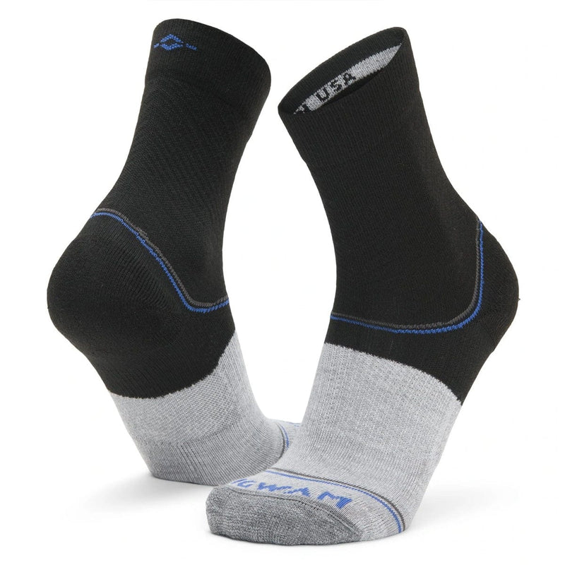 Load image into Gallery viewer, Wigwam Surpass Light Weight Mid Crew Socks
