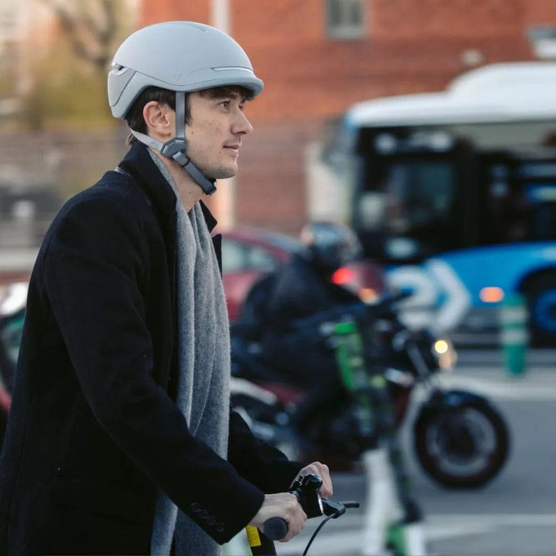 Load image into Gallery viewer, Faro Smart Helmet by UNIT 1
