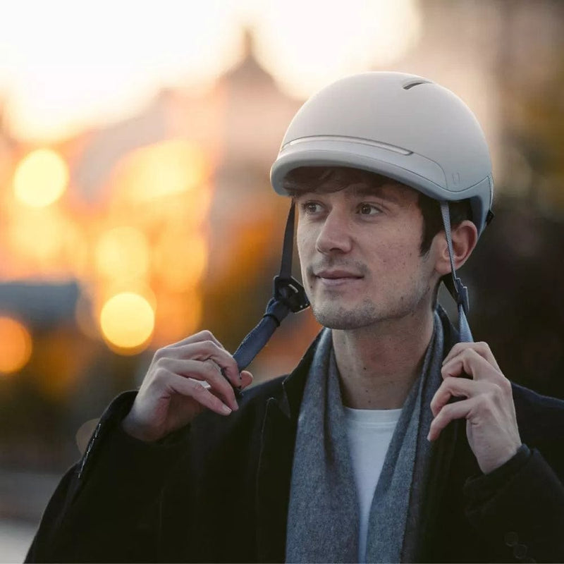 Load image into Gallery viewer, Faro Smart Helmet by UNIT 1
