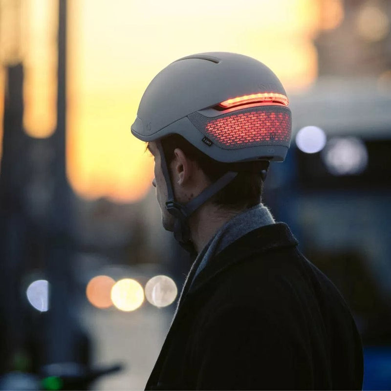 Load image into Gallery viewer, Faro Smart Helmet by UNIT 1
