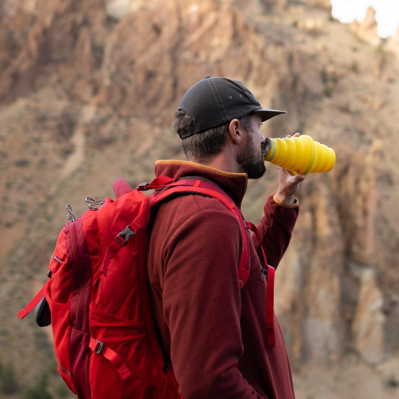 Load image into Gallery viewer, Collapsible Water Bottle 25oz by HYDAWAY
